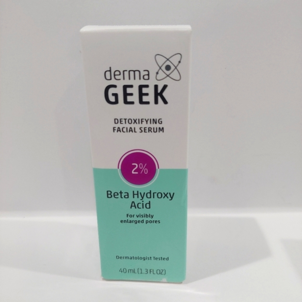 Derma Geek detoxifying facial serum 2% Beta Hydroxy Acid 40ML / 1.3 fl oz